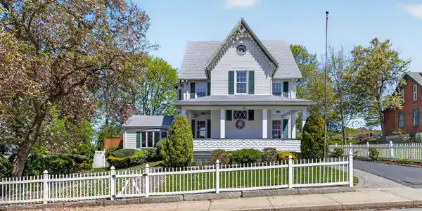 80 Baker Avenue
