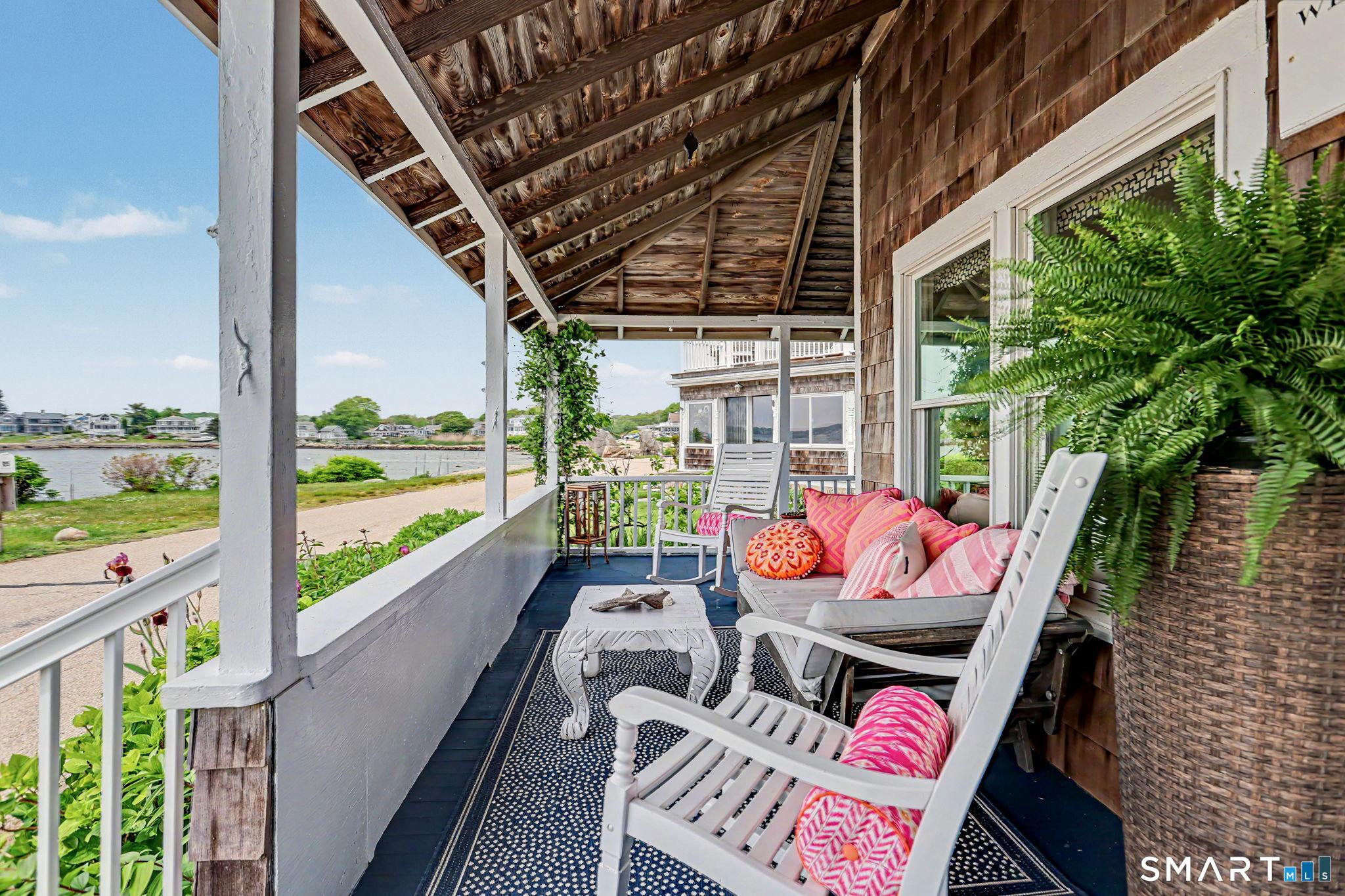 Image 2Sun Porch