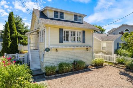 38 Clearwater Road