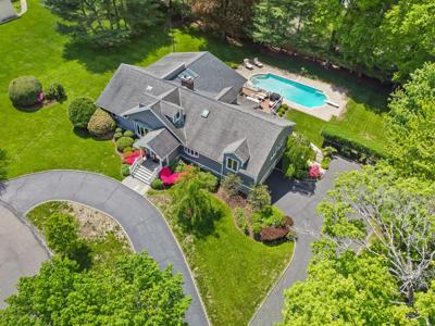 1 Braybourne Drive