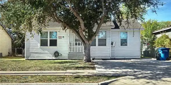 4533 W Nesbitt Drive