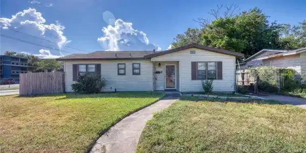 813 Rosedale Drive