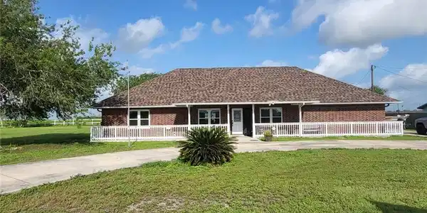3893 County Road 61