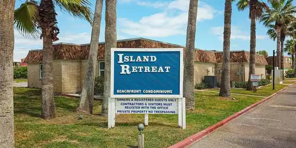 700 Island Retreat