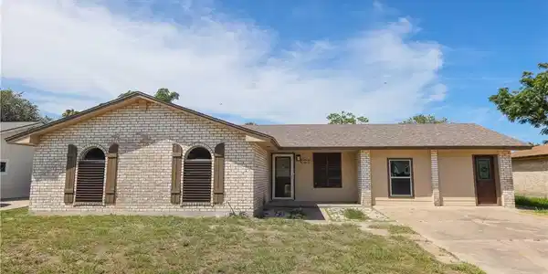 418 Polaris Place