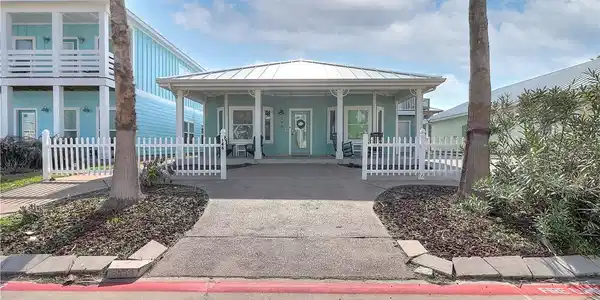 146 Royal Sands Boulevard