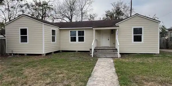 117 Roosevelt Drive