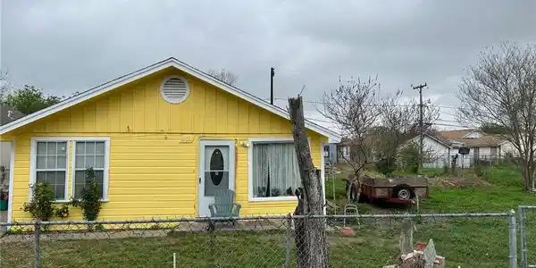 521 Pueblo Street