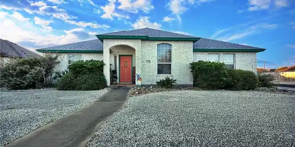13901 Longboat Drive