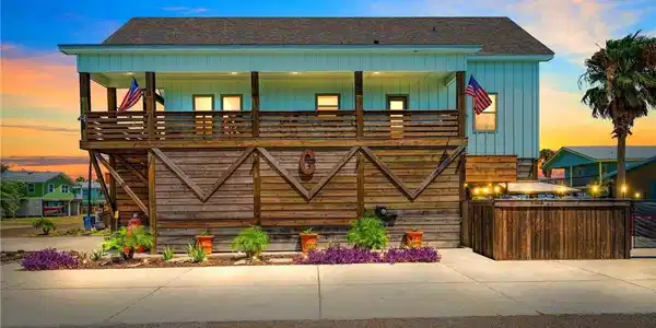 427 Farley Street