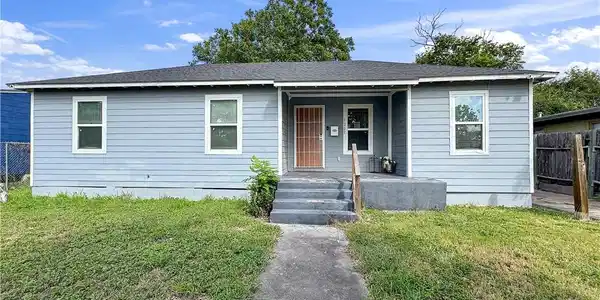 1205 Brentwood Drive