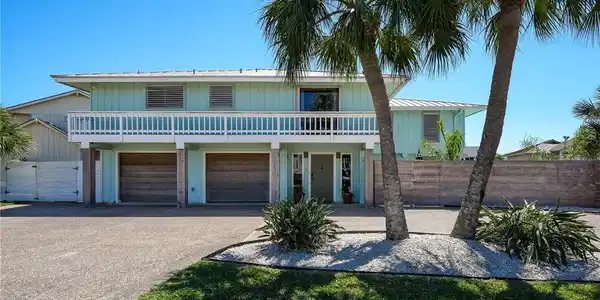 30 Bahama Drive