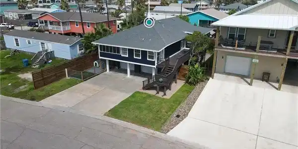1418 Whispering Sands Street