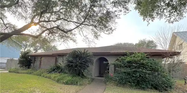 5905 Saint Andrews Drive