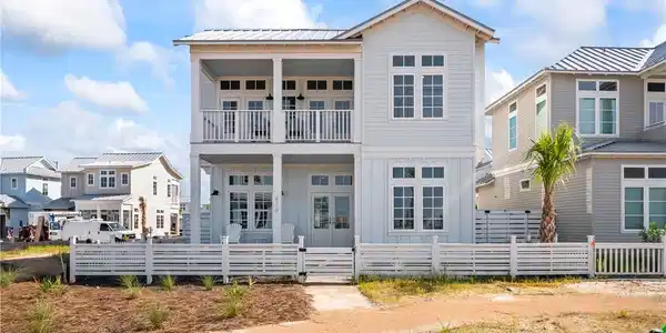 419 Mermaid Tail Lane