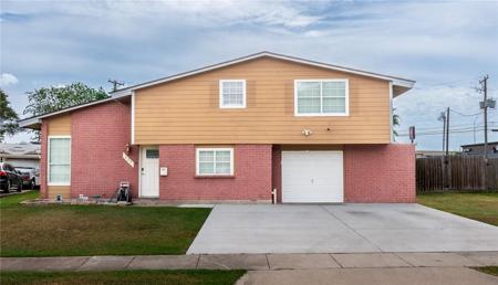 220 Sutherland Drive