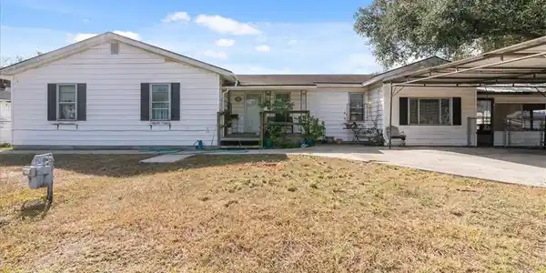 10117 N Harrington Drive
