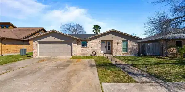 985 Ribbon Tail Street