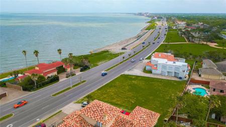 3645 Ocean Drive