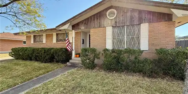 5825 San Saba Drive