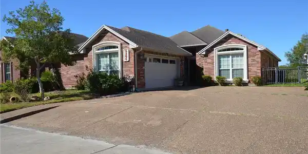 6206 Garden Court