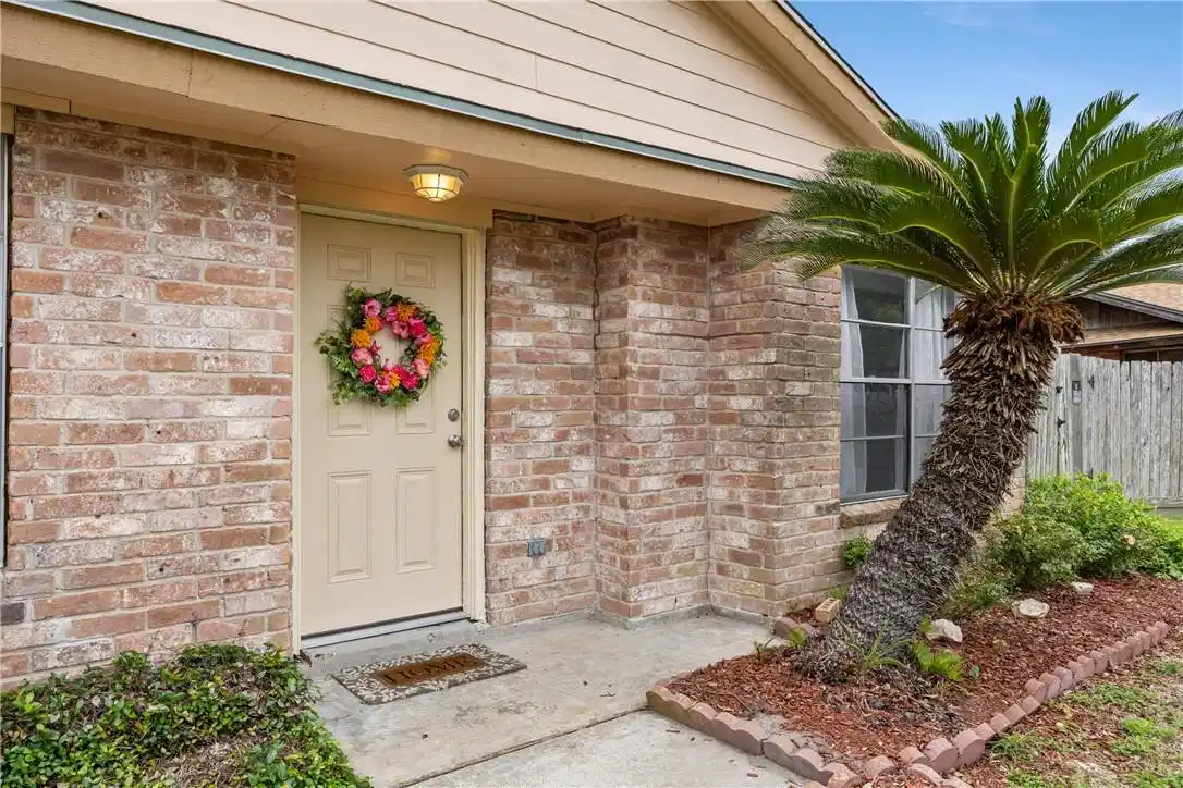 Image 1: Front of house