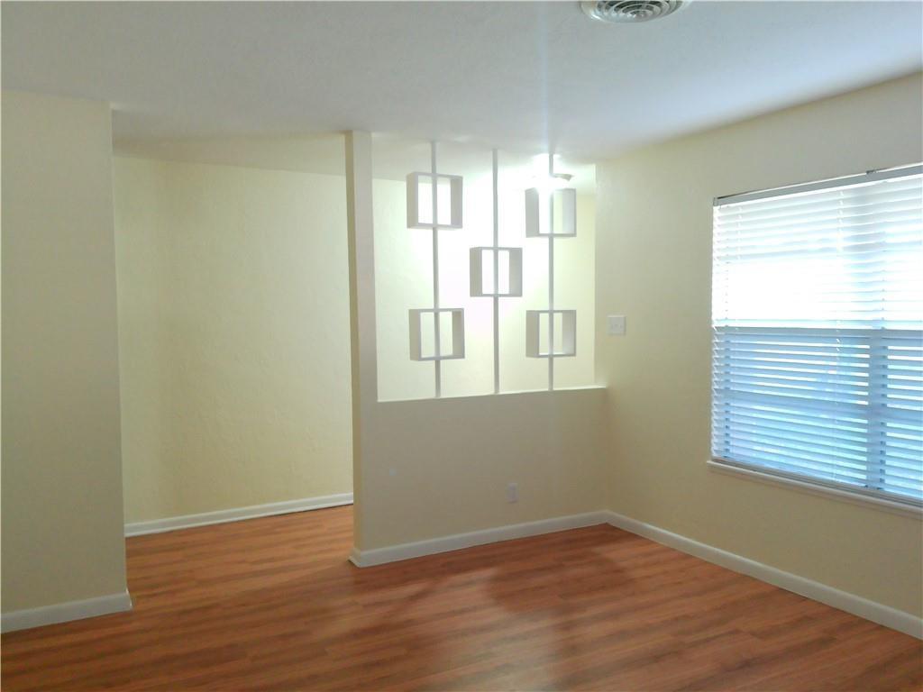 Image 2: Welcoming entry. You love the natural light from t