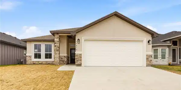 11517 Willow Weep Dr