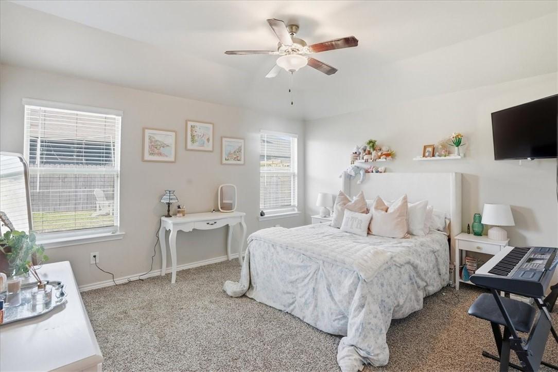 Image 4: Primary Bedroom