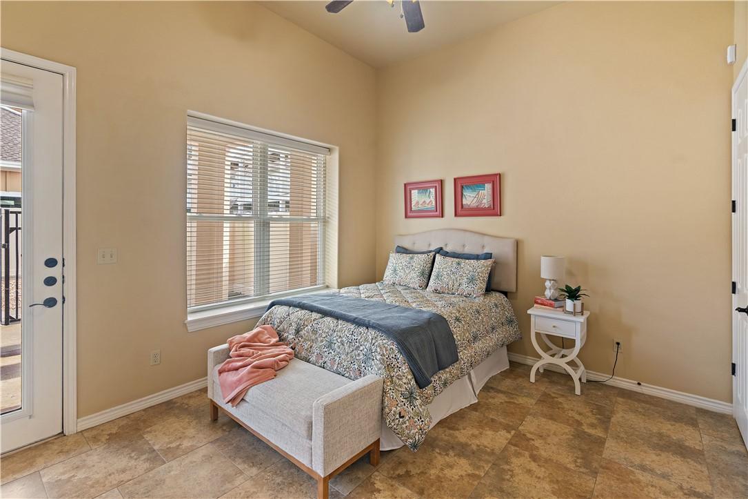 Image 3: Big bedrooms with private balcony and ensuite!