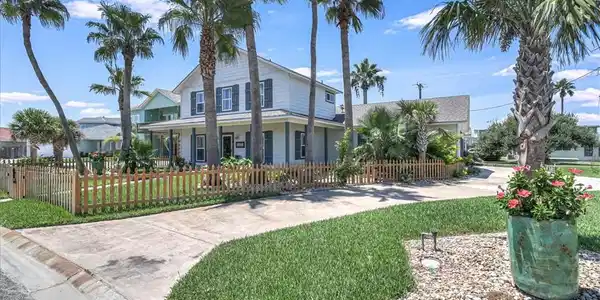 304 Sandhill Circle