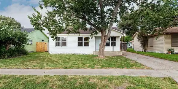 4429 Moravian Drive