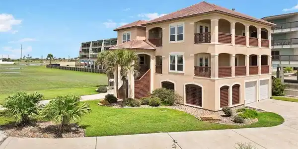 110 Mariners Drive