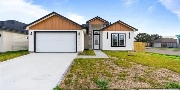 6722 La Salle Drive