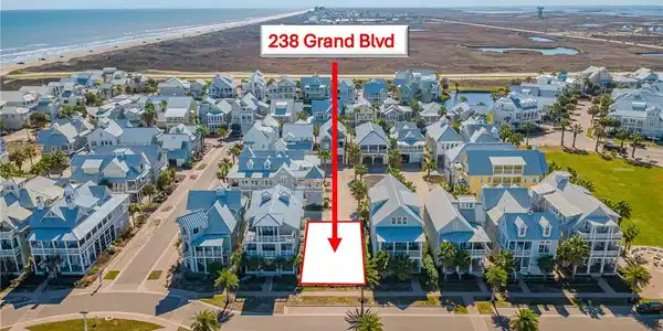 238 Grand Blvd