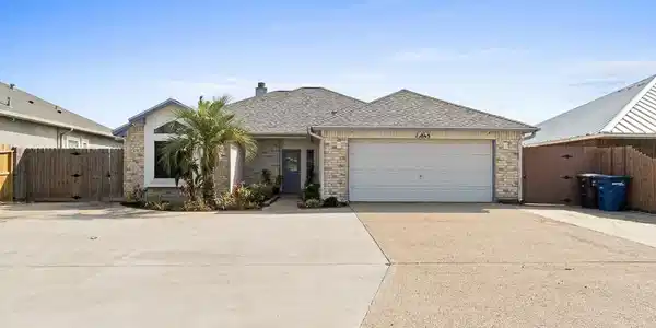 13845 Halyard Drive