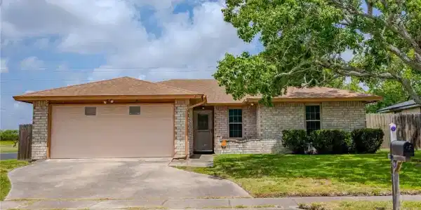 2221 Meadowgrove Drive