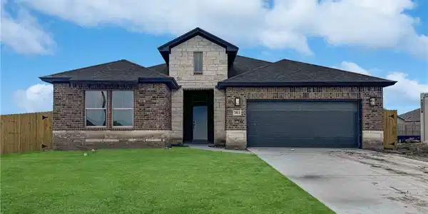 7813 Spiderman Drive
