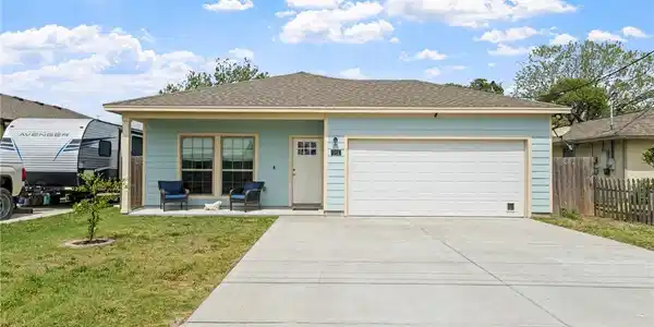 702 Military Drive