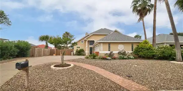 13726 EAGLESNEST BAY Drive