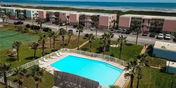 700 Island Retreat