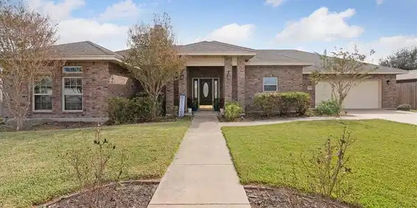1805 Hosea Court