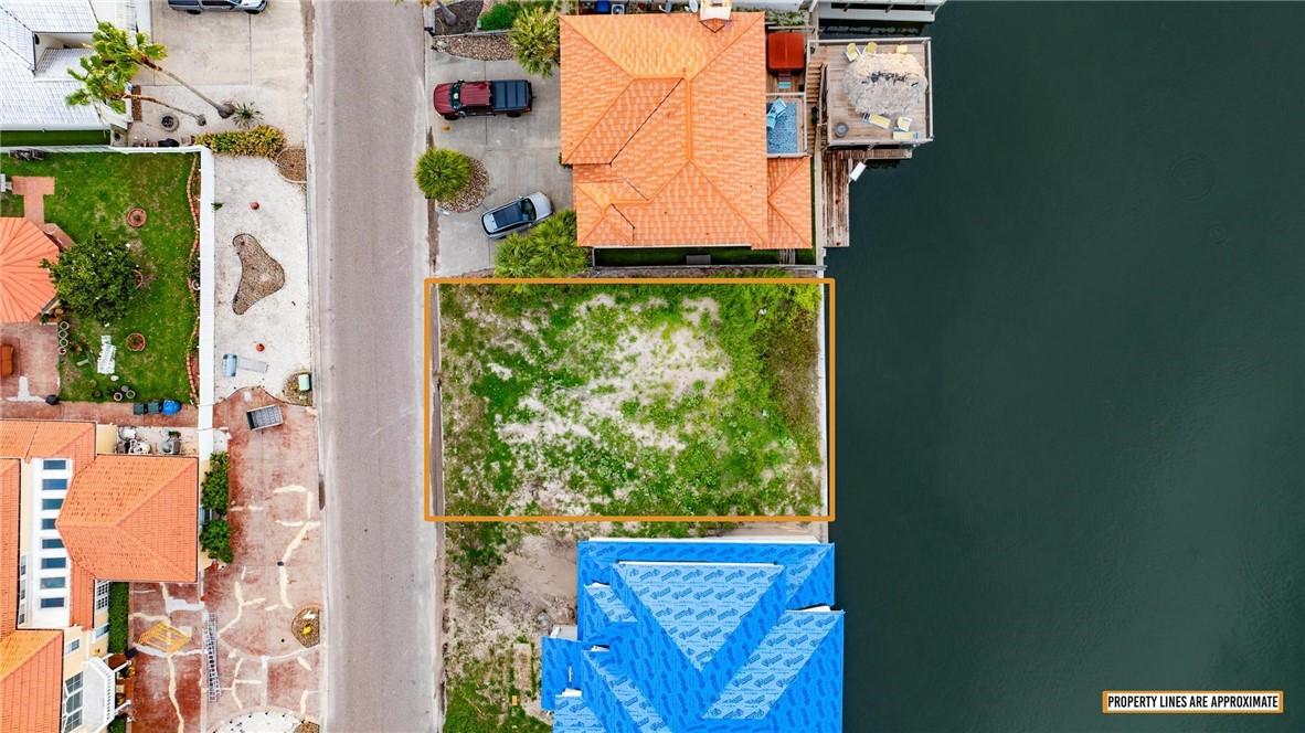 Image 3: 50' x 120' waterfront lot