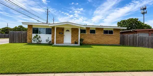 1302 Prince Drive