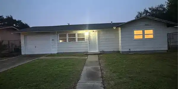 4430 Sherwood Drive