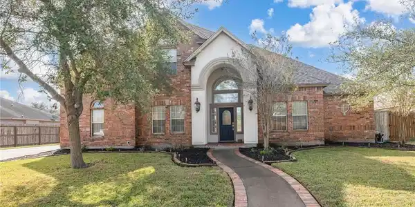 6137 Lemans Drive