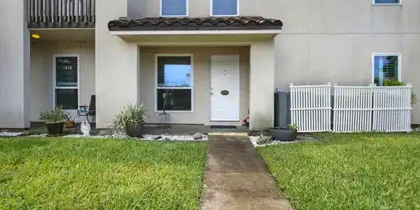 221 Marion Drive