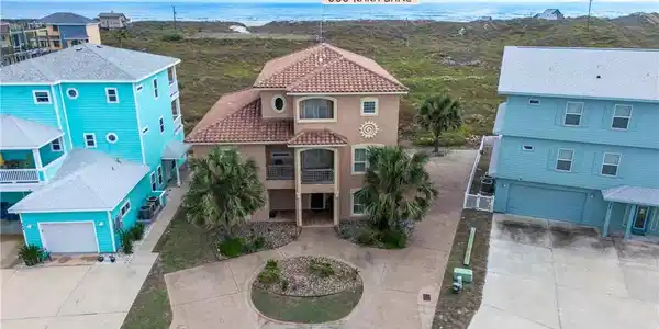 660 Kara Lane