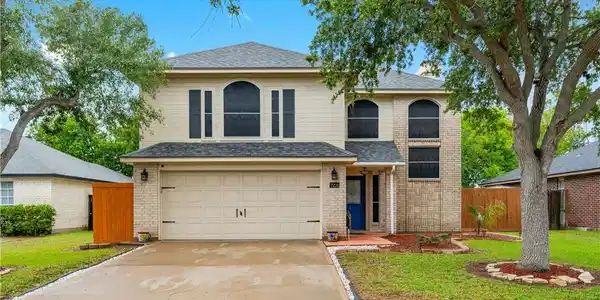 7221 Yaupon Drive