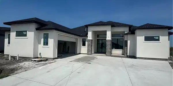 1526 Aegon Ct